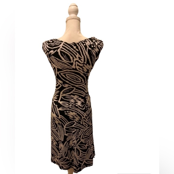 Intermission Dress - Picture 3 of 6